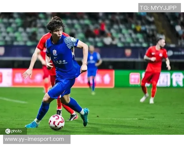 主力阵容出击申花迎战首尔刘诚宇吴曦李可首发林加德强势出场