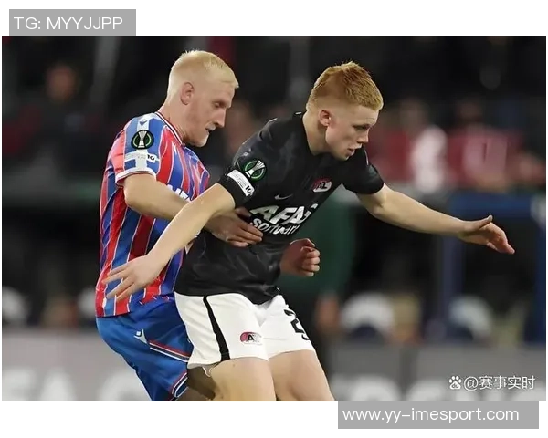 阿尔克马尔与门德斯洽谈斯米特转会皇马巴萨均表现出浓厚兴趣 阿尔克马尔与门德斯洽谈斯米特转会皇马巴萨均表现出浓厚兴趣