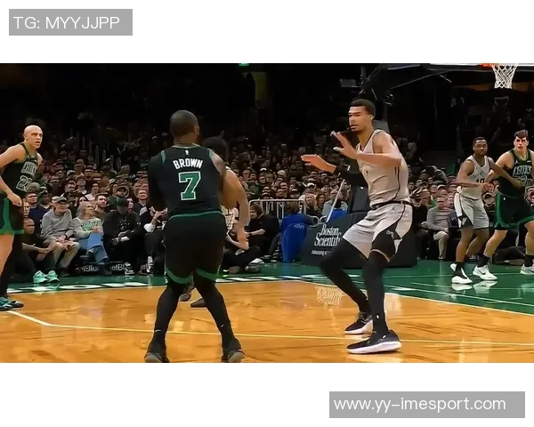 杰伦布朗强调球队需提升防守以应对对手二次进攻得分挑战