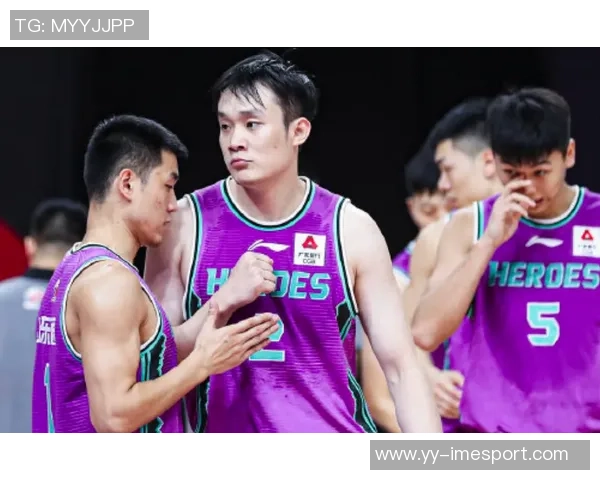 山西篮球队深切悼念徐长锁指导愿他在天之灵安息这是中国篮球的重大损失 山西篮球队深切悼念徐长锁指导愿他在天之灵安息这是中国篮球的重大损失