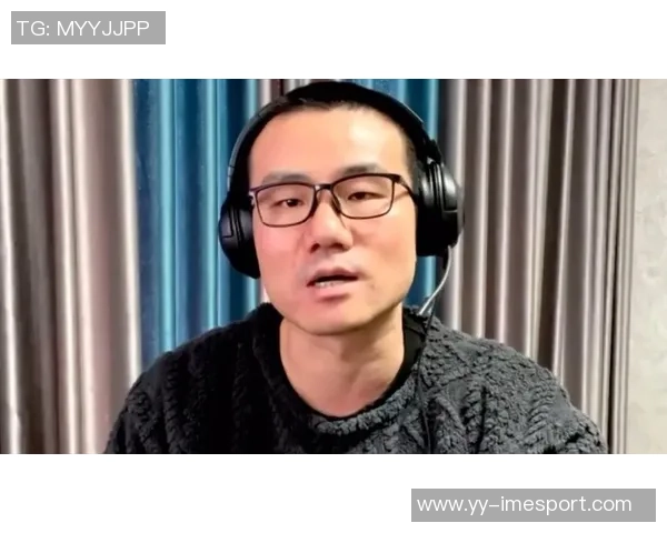 徐静雨称赞哈登为真正超巨小卡尽管疲惫仍与队友并肩作战展现团队精神