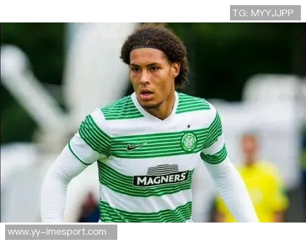 空霸范戴克34岁本赛季头球解围突破100次成五大联赛首位球员 空霸范戴克34岁本赛季头球解围突破100次成五大联赛首位球员