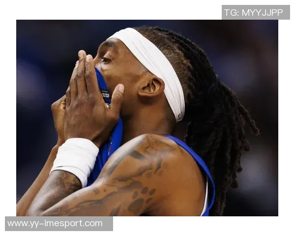 快船队的哈登成为摆烂工具雷霆王朝的牺牲品与背叛者 快船队的哈登成为摆烂工具雷霆王朝的牺牲品与背叛者