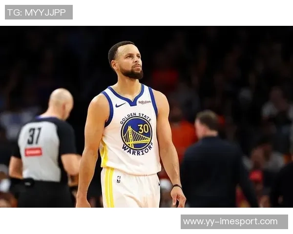 张佳玮点评勇士战局半场对决库里巴特勒却被新老鹰压制