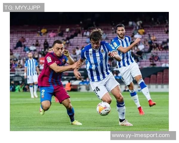 米兰对阵那不勒斯意超杯首发阵容分析莱奥缺阵洛博特卡首发出战 米兰对阵那不勒斯意超杯首发阵容分析莱奥缺阵洛博特卡首发出战